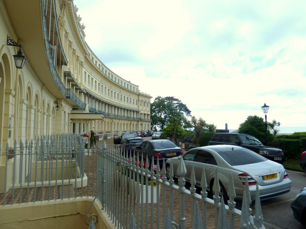 Tramontane Apartment At Hesketh Crescent Torquay Room photo