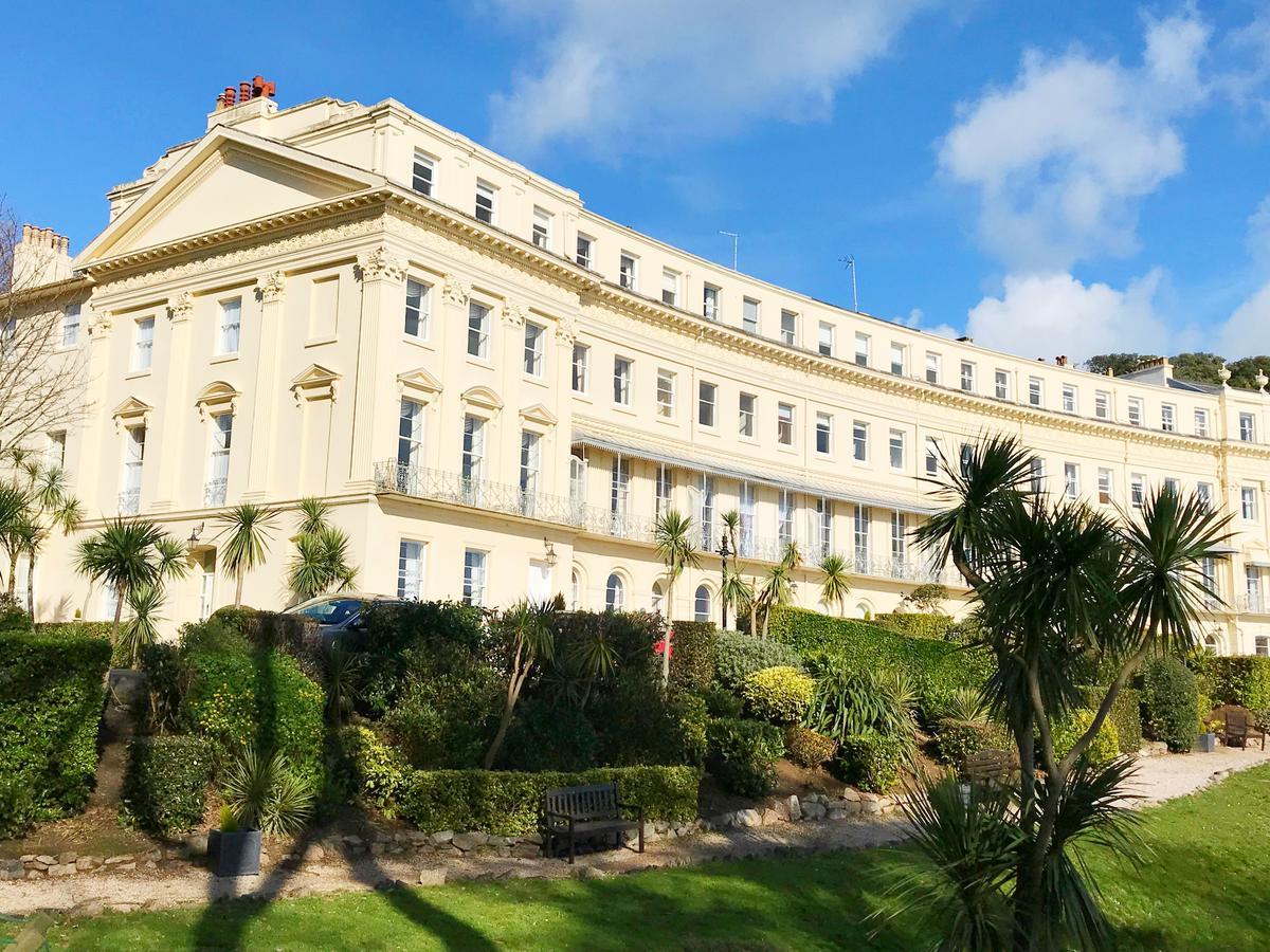 Tramontane Apartment At Hesketh Crescent Torquay Exterior photo
